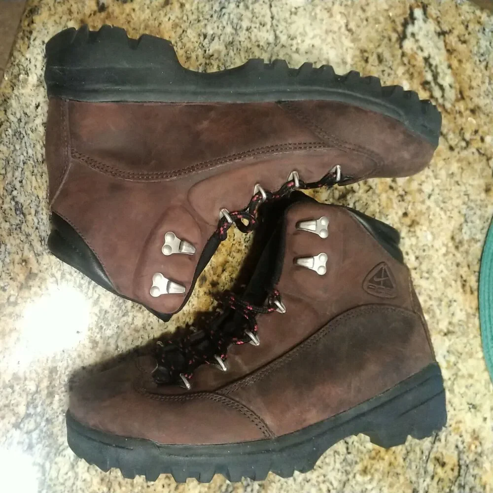 Rare VTG ACG Nike Hiking Boots SZ 7 All conditions gear